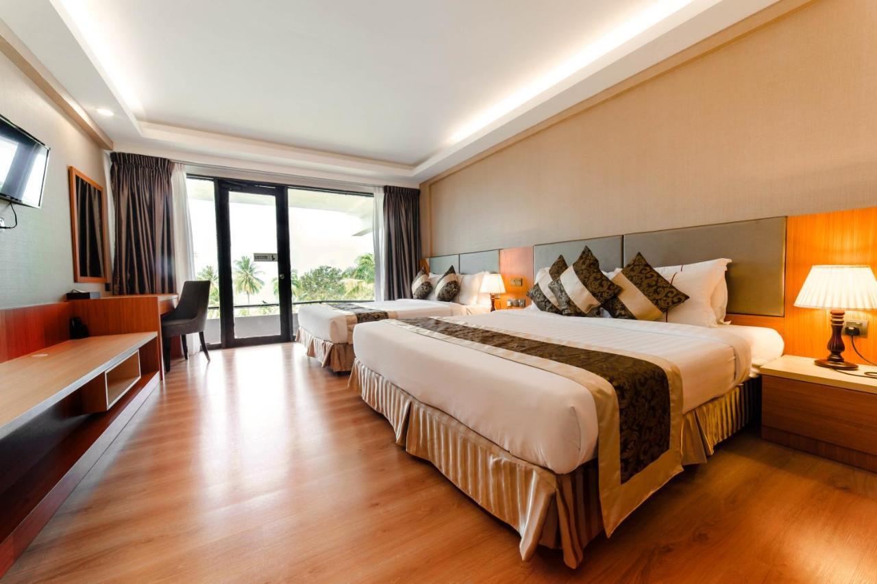 Tunamaya Beach&Spa Resort- Desaru Bagian luar foto