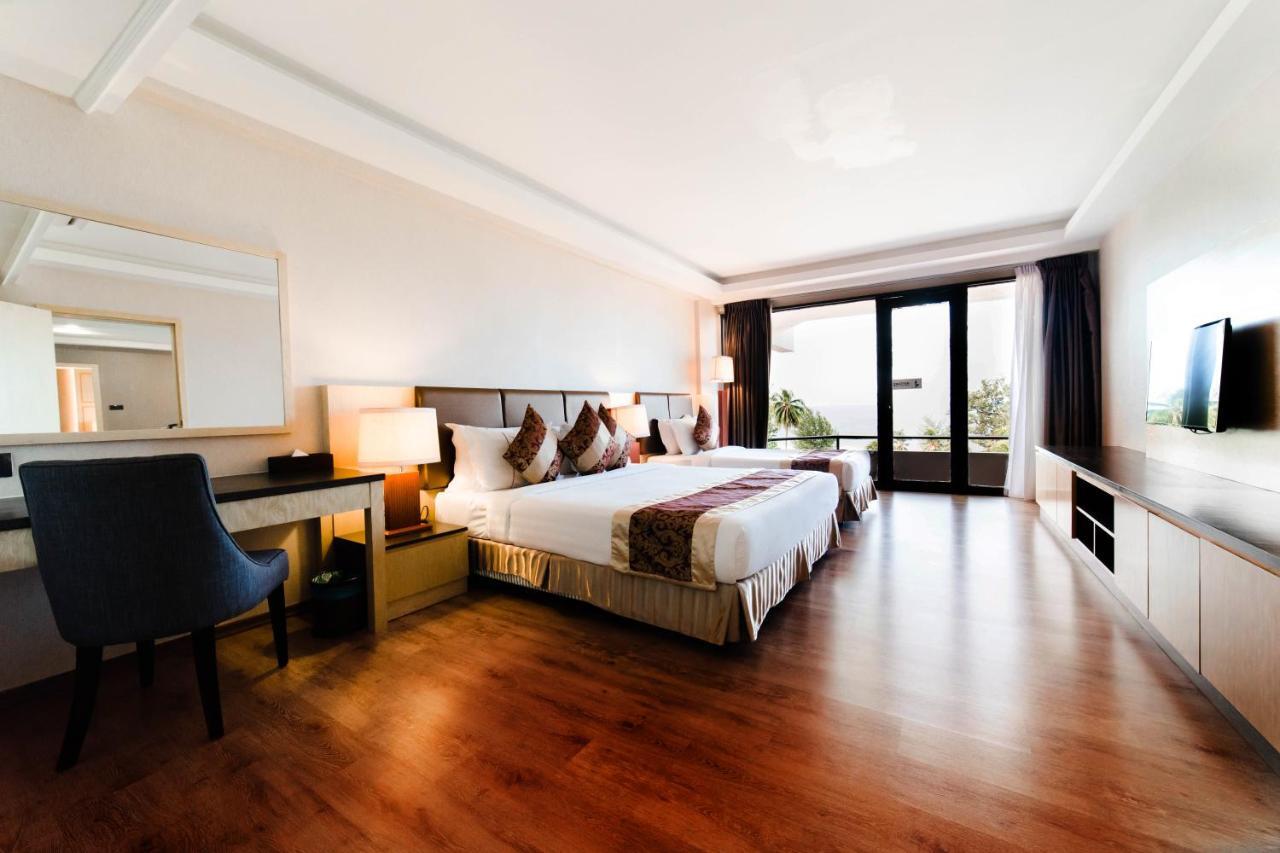 Tunamaya Beach&Spa Resort- Desaru Bagian luar foto